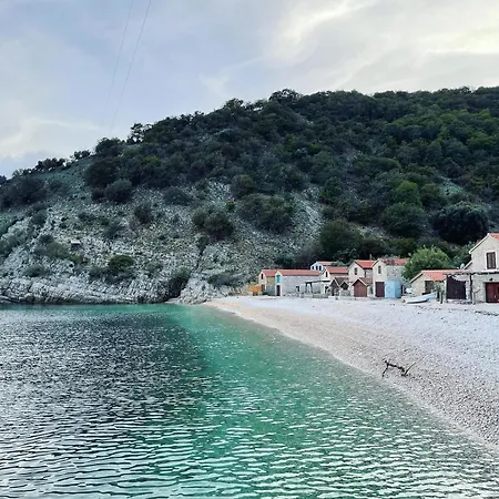 Crveni Cres